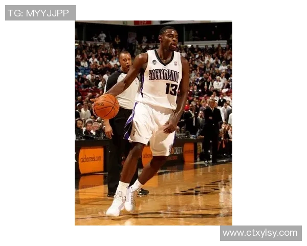 成都篮球队荣登篮球个人能力排行榜第十名展现实力与潜力 成都篮球队荣登篮球个人能力排行榜第十名展现实力与潜力